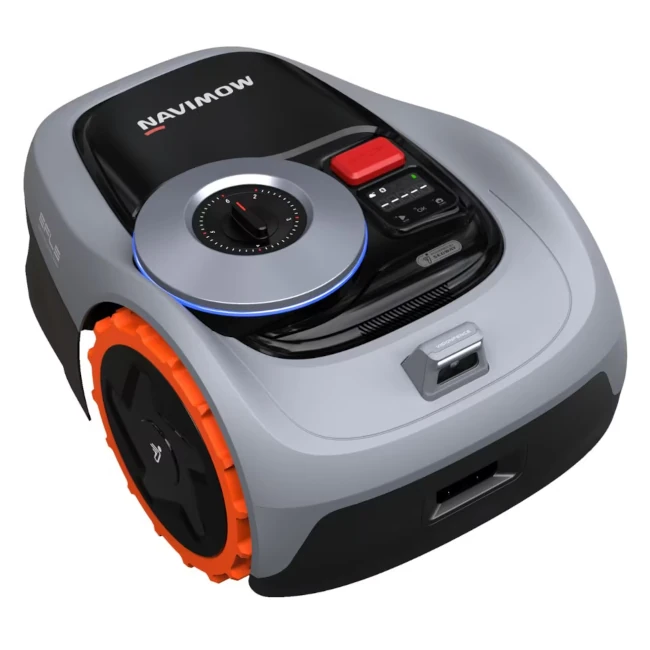 Navimow i105e robotgräsklippare från Segway, finns nu att köpa hos Kjell&co